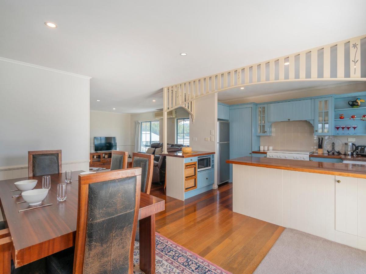 Pipi Dune Villa - Whitianga Holiday Home Dış mekan fotoğraf